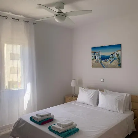 Lägenhet Kings Palace - Stylish, Modern 2 Bed With Sea Views Paphos