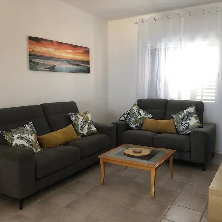 Kings Palace - Stylish, Modern 2 Bed With Sea Views Appartement Paphos