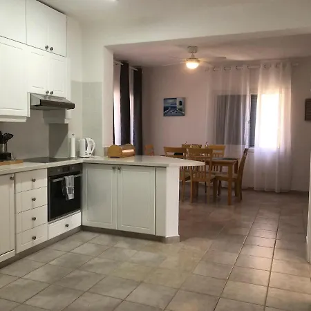 Appartement Kings Palace - Stylish, Modern 2 Bed With Sea Views *